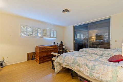 Condominio en venta en Saint Petersburg, Florida, 1 dormitorio, 85.93 m2 № 2125133 - foto 16