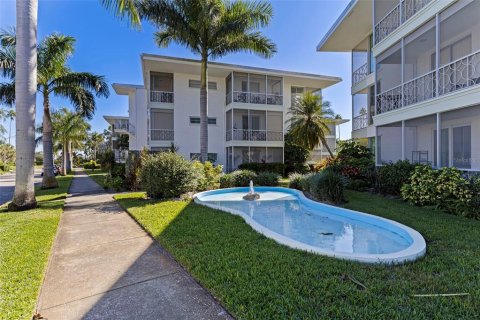 Condominio en venta en Saint Petersburg, Florida, 1 dormitorio, 85.93 m2 № 2125133 - foto 29