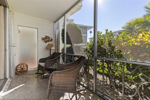 Condominio en venta en Saint Petersburg, Florida, 1 dormitorio, 85.93 m2 № 2125133 - foto 19
