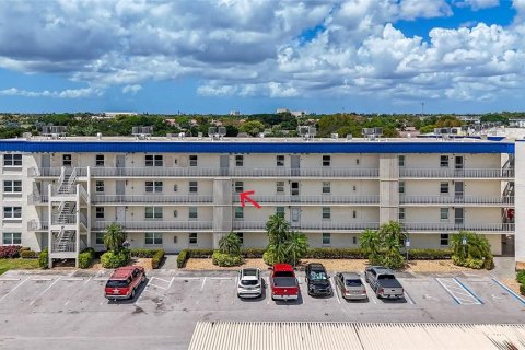 Condo in Fort Myers, Florida, 2 bedrooms  № 2206092