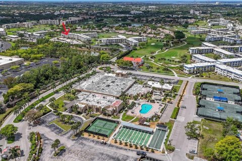 Condo in Fort Myers, Florida, 2 bedrooms  № 2206092 - photo 21