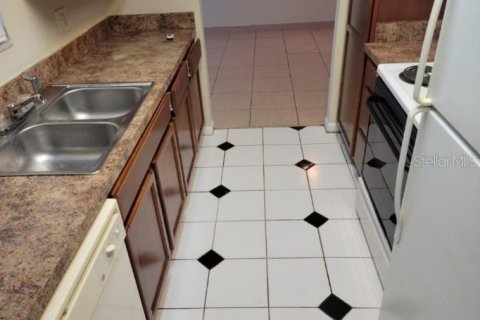 Condo in Orlando, Florida, 1 bedroom  № 1826294 - photo 4