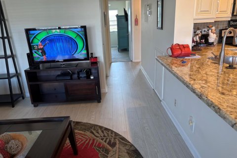 Condo in Boca Raton, Florida, 2 bedrooms № 2185195 - photo 10