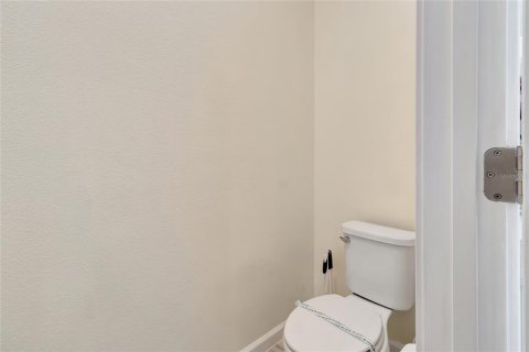 House in Kissimmee, Florida 15 bedrooms, 581.1 sq.m. № 2221901 - photo 26