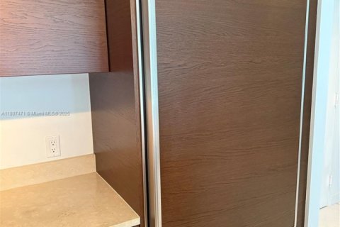 Купить кондоминиум в Майами, Флорида 2 спальни, 129.13м2, № 1957935 - фото 21