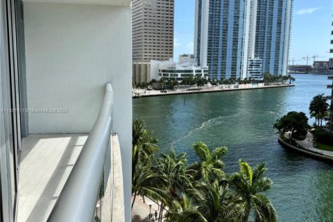 Купить кондоминиум в Майами, Флорида 2 спальни, 129.13м2, № 1957935 - фото 3