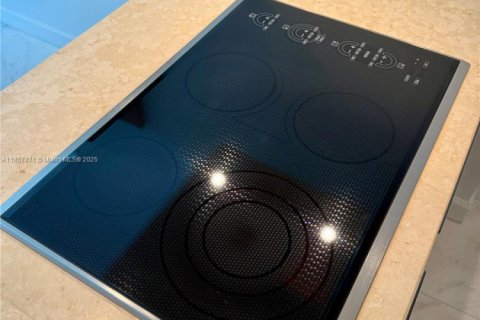 Купить кондоминиум в Майами, Флорида 2 спальни, 129.13м2, № 1957935 - фото 26