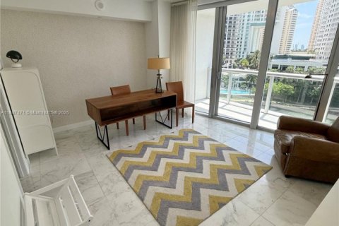 Купить кондоминиум в Майами, Флорида 2 спальни, 129.13м2, № 1957935 - фото 14