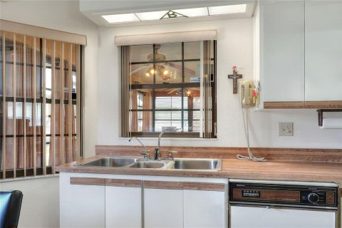 Villa ou maison à vendre à Lakeland, Floride: 3 chambres, 167.97 m2 № 2399282 - photo 15