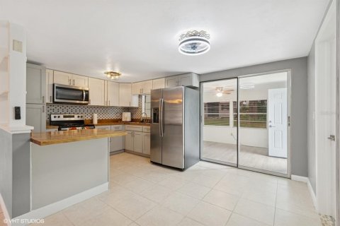 Casa en venta en Beverly Hills, Florida, 2 dormitorios, 113.71 m2 № 1876317 - foto 26
