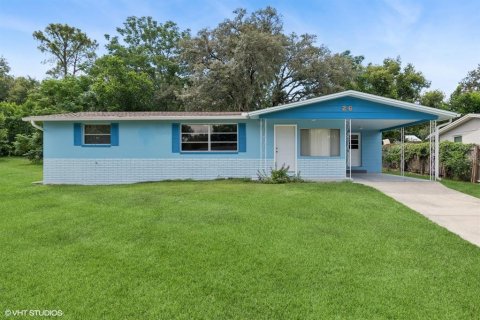 Casa en venta en Beverly Hills, Florida, 2 dormitorios, 113.71 m2 № 1876317 - foto 1