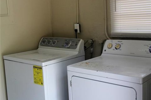 Apartamento en alquiler en Zephyrhills, Florida, 2 dormitorios, 78.97 m2 № 1917306 - foto 11