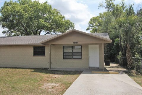 Apartamento en alquiler en Zephyrhills, Florida, 2 dormitorios, 78.97 m2 № 1917306 - foto 1