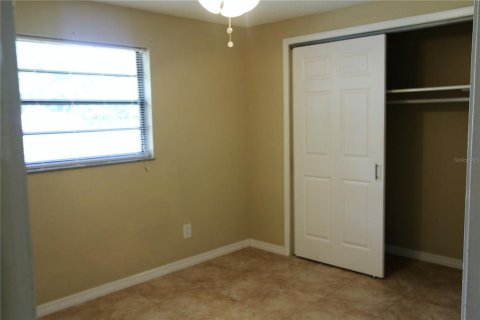 Apartamento en alquiler en Zephyrhills, Florida, 2 dormitorios, 78.97 m2 № 1917306 - foto 7