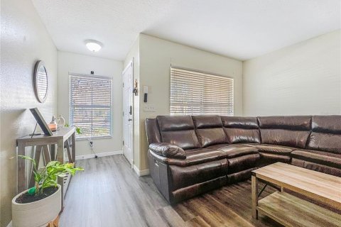 Adosado en alquiler en Trinity, Florida, 3 dormitorios, 139.45 m2 № 1904605 - foto 4