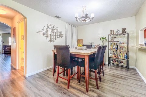 Adosado en alquiler en Trinity, Florida, 3 dormitorios, 139.45 m2 № 1904605 - foto 6