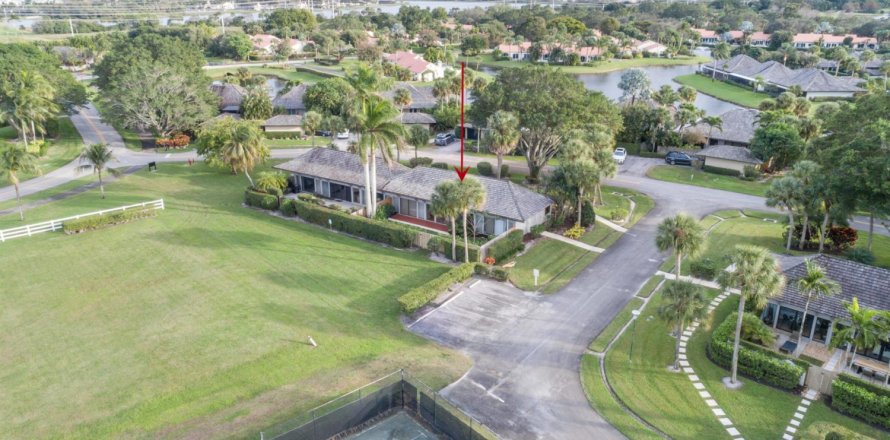 Condo in Wellington, Florida, 2 bedrooms № 976646