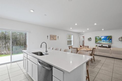 Casa en venta en Weeki Wachee, Florida, 4 dormitorios, 173.45 m2 № 2116755 - foto 29