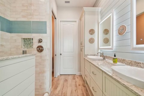 Copropriété à vendre à Bradenton, Floride: 2 chambres, 150.13 m2 № 1688481 - photo 14