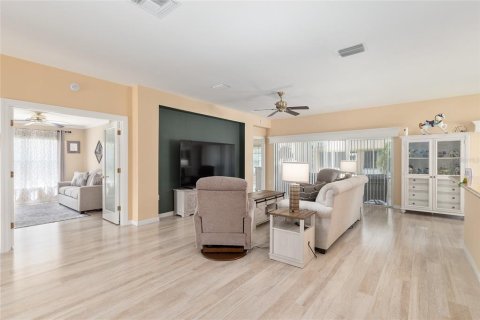Villa ou maison à vendre à Summerfield, Floride: 2 chambres, 157.75 m2 № 2199004 - photo 16