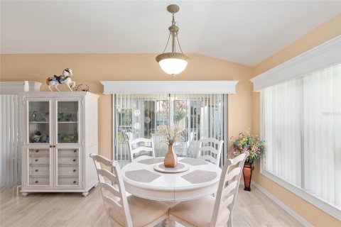 Villa ou maison à vendre à Summerfield, Floride: 2 chambres, 157.75 m2 № 2199004 - photo 22