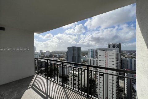Copropriété à vendre à Miami, Floride: 2 chambres, 118.36 m2 № 1976669 - photo 20