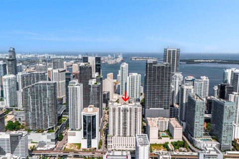 Copropriété à vendre à Miami, Floride: 2 chambres, 118.36 m2 № 1976669 - photo 1