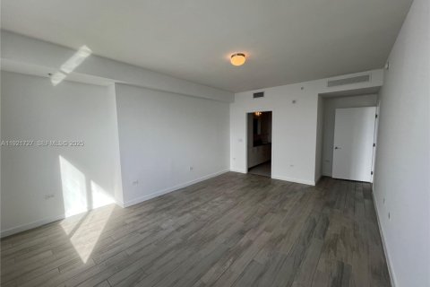 Copropriété à vendre à Miami, Floride: 2 chambres, 118.36 m2 № 1976669 - photo 7