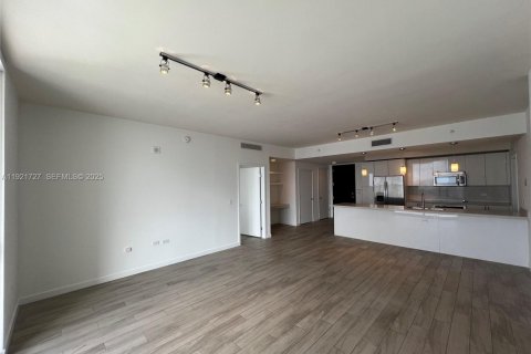 Copropriété à vendre à Miami, Floride: 2 chambres, 118.36 m2 № 1976669 - photo 4