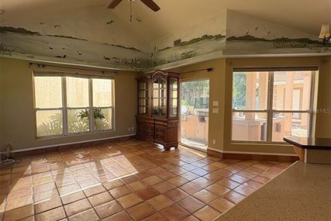 Villa ou maison à louer à Tallahassee, Floride: 3 chambres, 374.58 m2 № 2433289 - photo 4