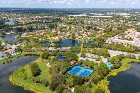 House in Weston, Florida 3 bedrooms, 150.04 sq.m. № 1994469 - photo 7