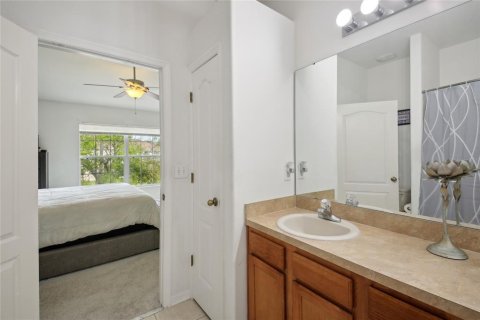 Townhouse in Wesley Chapel, Florida 2 bedrooms, 154.22 sq.m. № 1787959 - photo 21