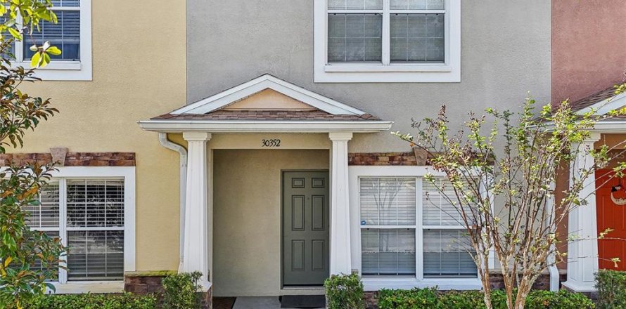 Townhouse in Wesley Chapel, Florida 2 bedrooms, 154.22 sq.m. № 1787959
