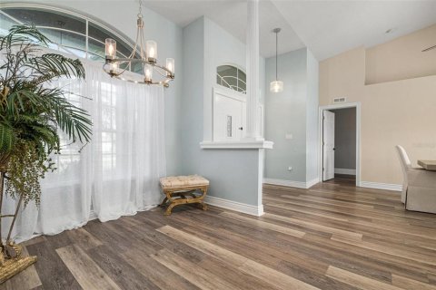 House in Port Charlotte, Florida 3 bedrooms, 199.46 sq.m. № 2092190 - photo 10