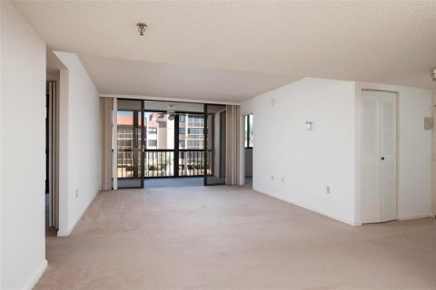 Condominio en venta en Port Charlotte, Florida, 3 dormitorios, 101.91 m2 № 311373 - foto 11