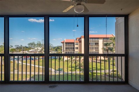 Condominio en venta en Port Charlotte, Florida, 3 dormitorios, 101.91 m2 № 311373 - foto 2