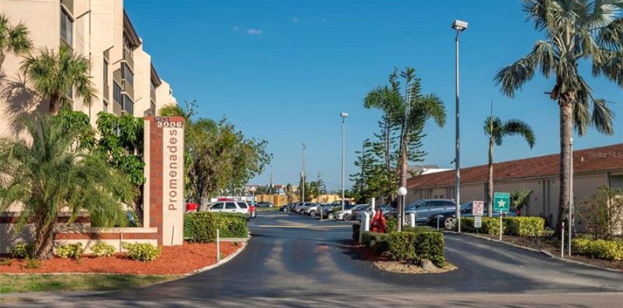 Condominio en Port Charlotte, Florida, 3 dormitorios  № 311373
