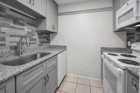 Villa ou maison à vendre à New Port Richey, Floride: 3 chambres, 108.97 m2 № 1835224 - photo 18