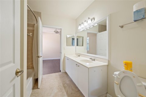 House in Parkland, Florida 4 bedrooms, 234.21 sq.m. № 2251647 - photo 24