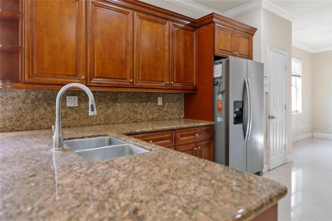 House in Parkland, Florida 4 bedrooms, 234.21 sq.m. № 2251647 - photo 19