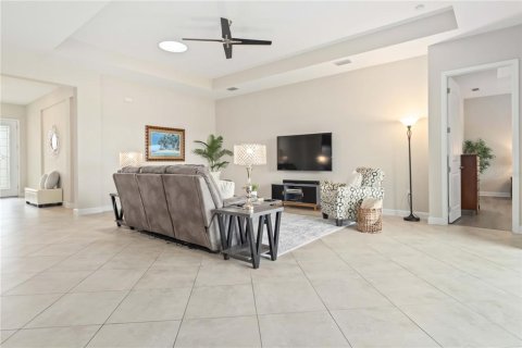 Villa ou maison à vendre à Melbourne, Floride: 3 chambres, 227.89 m2 № 1898822 - photo 8