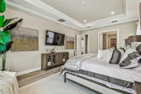 House in Wesley Chapel, Florida 5 bedrooms, 342.44 sq.m. № 1826642 - photo 28