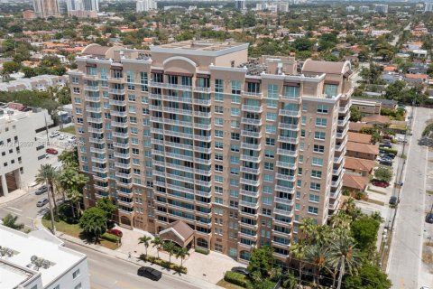 Купить кондоминиум в Майами, Флорида 2 спальни, 95.41м2, № 2432827 - фото 30