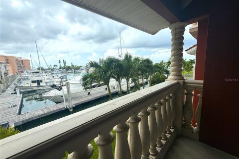Adosado en alquiler en Madeira Beach, Florida, 3 dormitorios, 203.46 m2 № 1916438 - foto 20