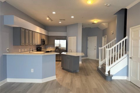 Adosado en alquiler en Madeira Beach, Florida, 3 dormitorios, 203.46 m2 № 1916438 - foto 5