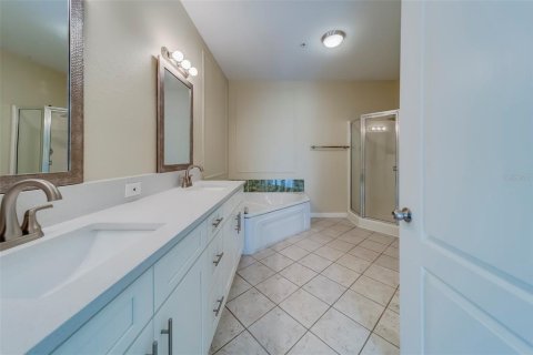 Condo in Clearwater, Florida, 2 bedrooms № 2151060 - photo 29