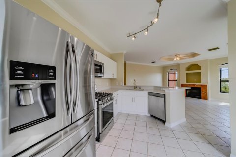 Condo in Clearwater, Florida, 2 bedrooms № 2151060 - photo 20