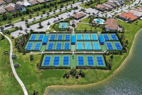 Casa en venta en Port St. Lucie, Florida, 4 dormitorios, 197.79 m2 № 2316973 - foto 27