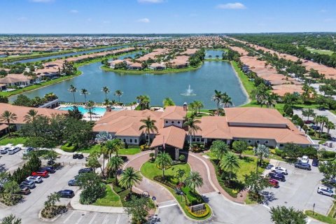 Casa en venta en Port St. Lucie, Florida, 4 dormitorios, 197.79 m2 № 2316973 - foto 24