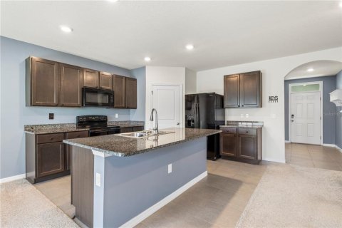 House in Riverview, Florida 5 bedrooms, 248.42 sq.m. № 2294536 - photo 16